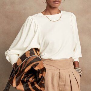 Banana Republic Shirred Volume Sleeve Top Ivory Knit Blouse Size Small NWT